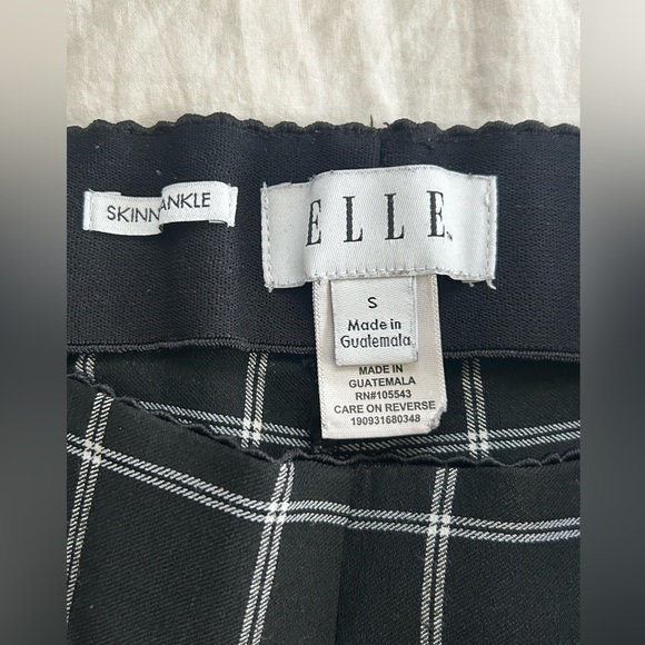 Pull-On Ankle Dress Pants - Picture 3 of 5